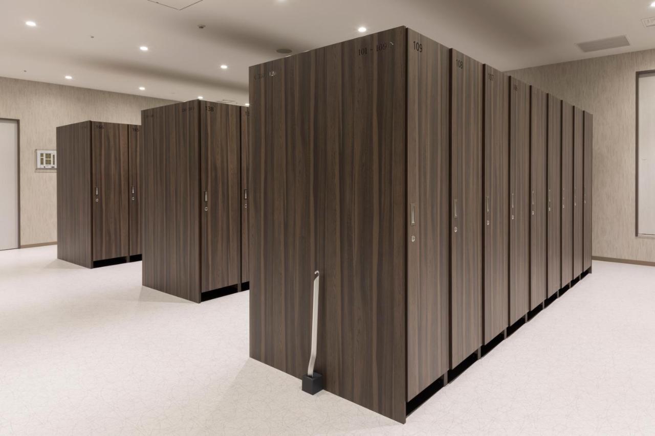 Tube Sq Capsule hotel