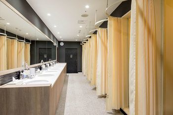 Tube Sq Capsule hotel